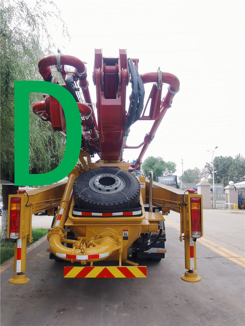 青島混凝土泵車價格 (48)