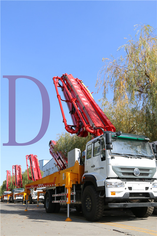 青島混凝土泵車價格 (3)