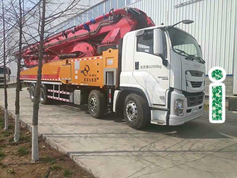 青島小型混凝土泵車價格 (23)