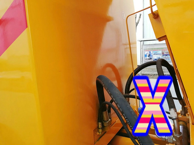 青島混凝土輸送泵價格 (4)