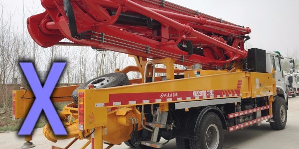 小型泵車—澆注時，所泵送的骨料出現空隙該咋辦？