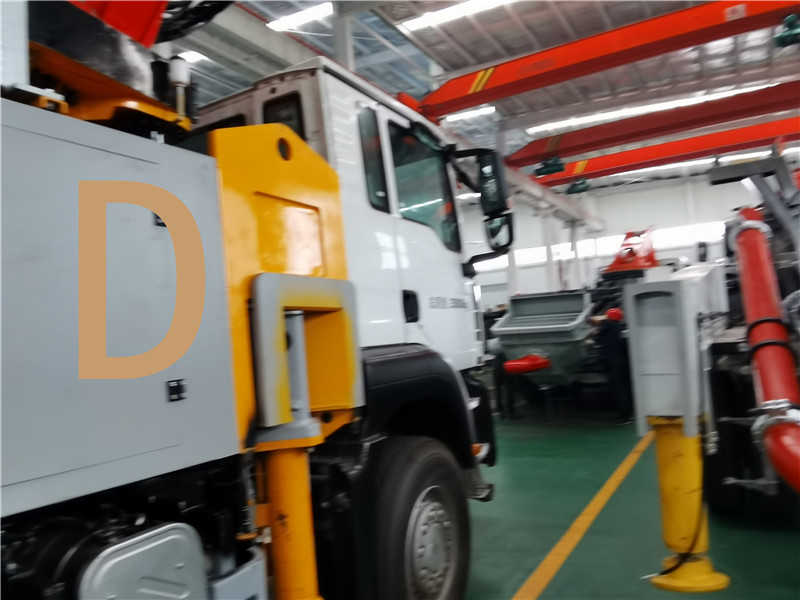 青島混凝土泵車價格 (27)