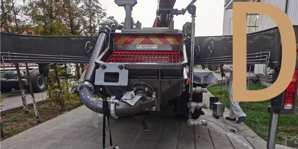 如何處理混凝土泵非堵塞性中斷的情況？